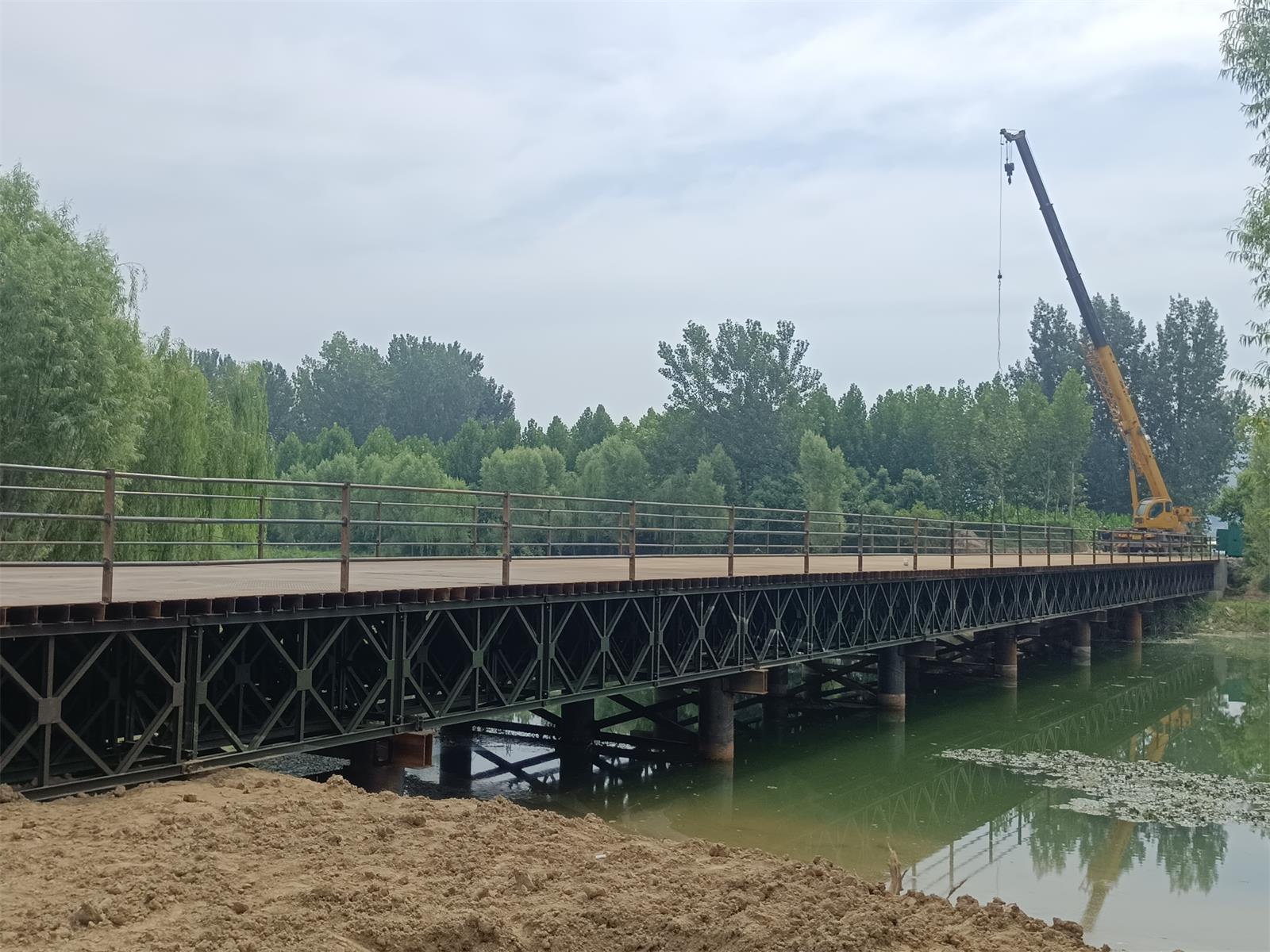 湖南浩潤路橋機械有限公司,郴州公路鋼橋設計制造加工,郴州鋼管樁橋梁設計制造加工 湖南浩潤路橋機械有限公司,郴州公路鋼橋設計制造加工,郴州鋼管樁橋梁設計制造加工